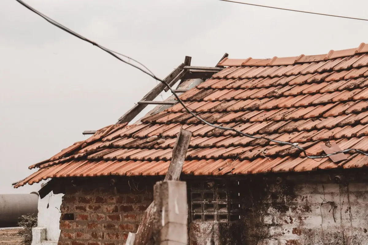 Wind Damage Roofing in Metairie, LA